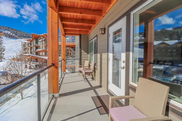 202 - 400 Stemwinder Dr, Condo with 3 bedrooms, 2 bathrooms and null parking in Kimberley BC | Image 1