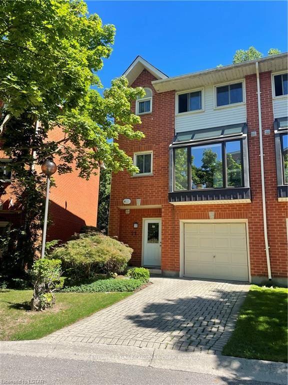 22 - 683 Windermere Rd, Townhouse with 3 bedrooms, 3 bathrooms and 2 parking in London ON | Image 1