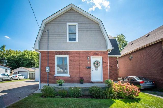9 Elgin St, House detached with 3 bedrooms, 2 bathrooms and 6 parking in Brantford ON | Image 12