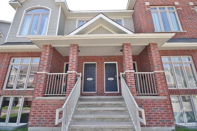 558 Reardon Private, House attached with 2 bedrooms, 2 bathrooms and 1 parking in Ottawa ON | Image 1
