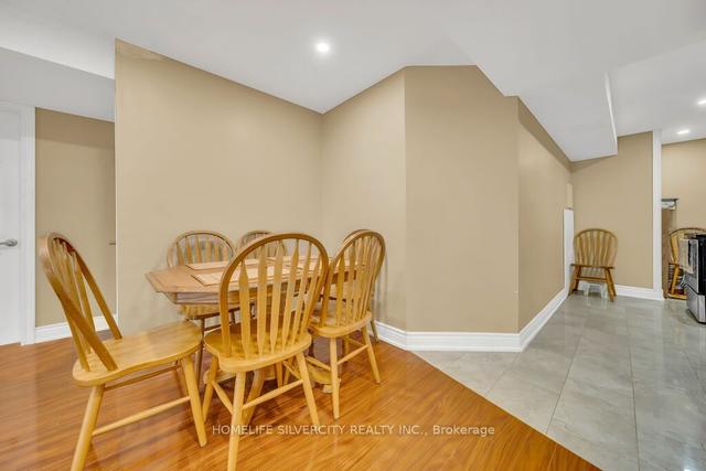 425 Woodbine Ave, House detached with 4 bedrooms, 4 bathrooms and 6 parking in Kitchener ON | Image 28