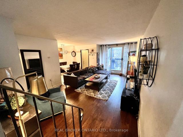 63 - 1624 Bloor St, Townhouse with 3 bedrooms, 2 bathrooms and 2 parking in Mississauga ON | Image 12