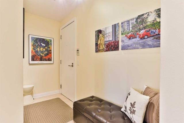 302 - 3 Mcalpine St, Condo with 1 bedrooms, 1 bathrooms and 1 parking in Toronto ON | Image 18