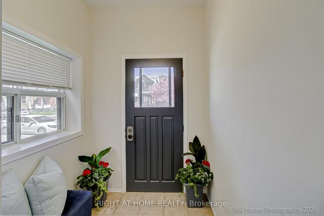 898 Dovercourt Rd, House detached with 3 bedrooms, 3 bathrooms and 2 parking in Toronto ON | Image 23