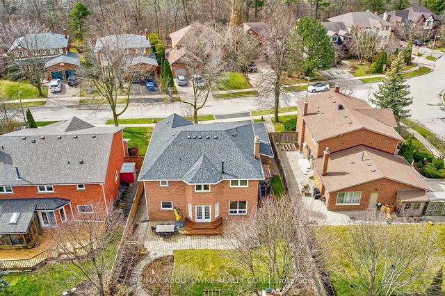 1237 Old Colony Rd, House detached with 5 bedrooms, 4 bathrooms and 6 parking in Oakville ON | Image 36