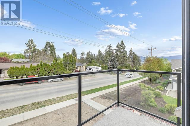 103 - 1455 Cara Glen Crt, House attached with 3 bedrooms, 2 bathrooms and 2 parking in Kelowna BC | Image 46