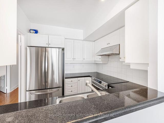 719 - 10 Delisle Ave, Condo with 2 bedrooms, 2 bathrooms and 1 parking in Toronto ON | Image 2