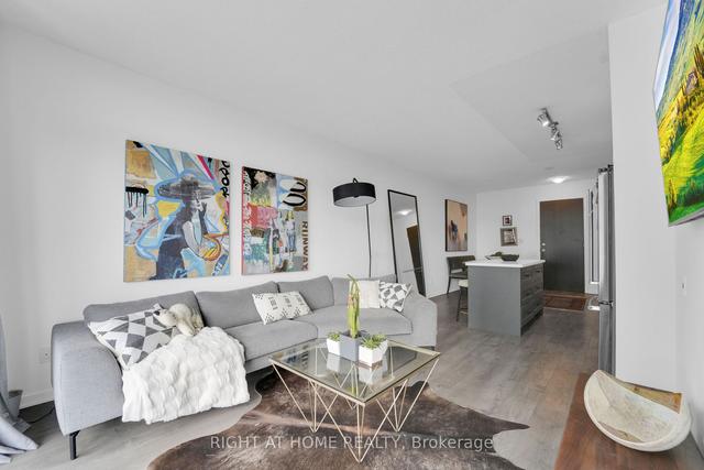 1414 - 105 The Queensway, Condo with 1 bedrooms, 1 bathrooms and 1 parking in Toronto ON | Image 1