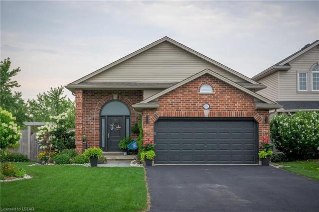 1004 Hanson Cres, House detached with 4 bedrooms, 2 bathrooms and 6 parking in London ON | Image 1