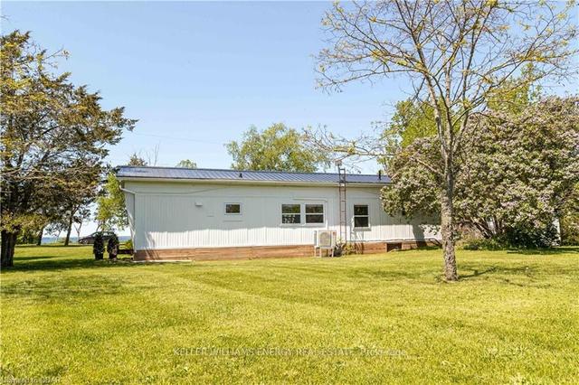 5062 Long Point Rd, House detached with 2 bedrooms, 1 bathrooms and 5 parking in Prince Edward County ON | Image 25