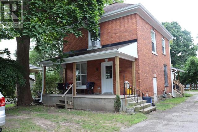 200 Talbot St E, House other with 4 bedrooms, 2 bathrooms and 4 parking in Aylmer ON | Image 1