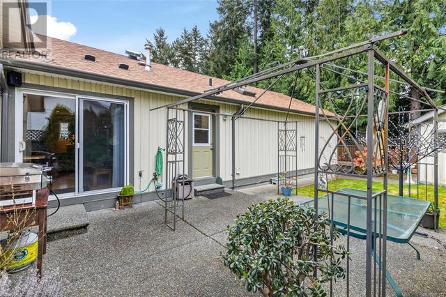 3957 Merlin St, House other with 2 bedrooms, 2 bathrooms and 2 parking in Nanaimo BC | Image 21