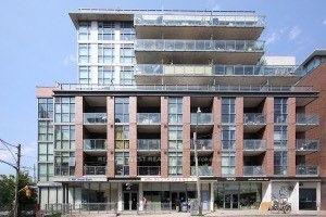 403 - 2 Gladstone Ave, Condo with 2 bedrooms, 1 bathrooms and 0 parking in Toronto ON | Image 1