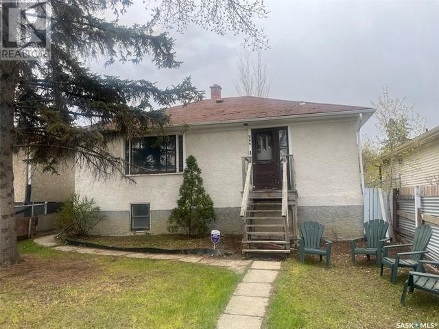 854 Mctavish St, House detached with 2 bedrooms, 1 bathrooms and null parking in Regina SK | Image 1