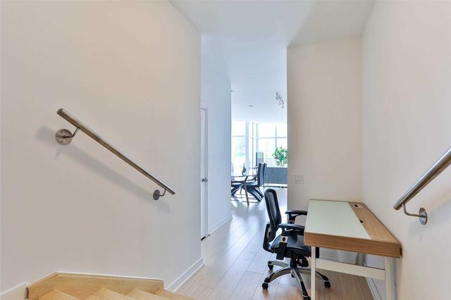 th#5 - 56 Dan Leckie Way, Townhouse with 3 bedrooms, 3 bathrooms and 2 parking in Toronto ON | Image 6