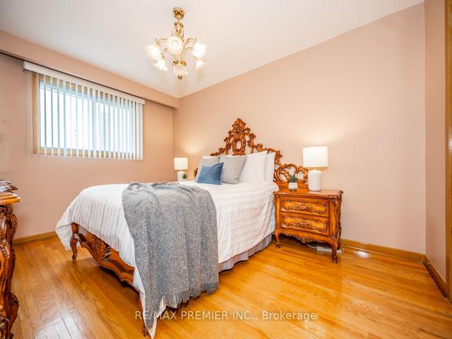 8 Courage Ave, House semidetached with 3 bedrooms, 2 bathrooms and 5 parking in Toronto ON | Image 6