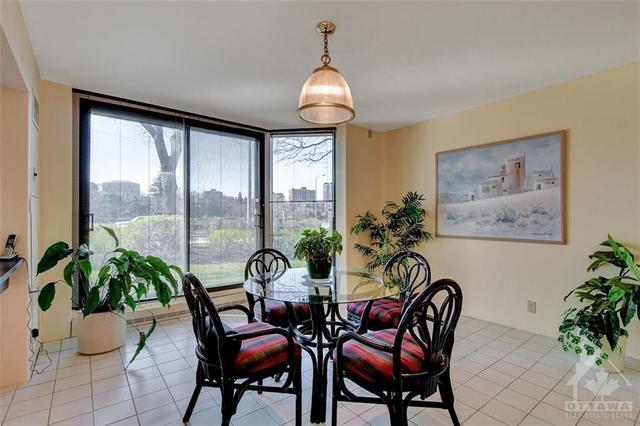 105 - 111 Echo Dr, Condo with 2 bedrooms, 2 bathrooms and 1 parking in Ottawa ON | Image 17