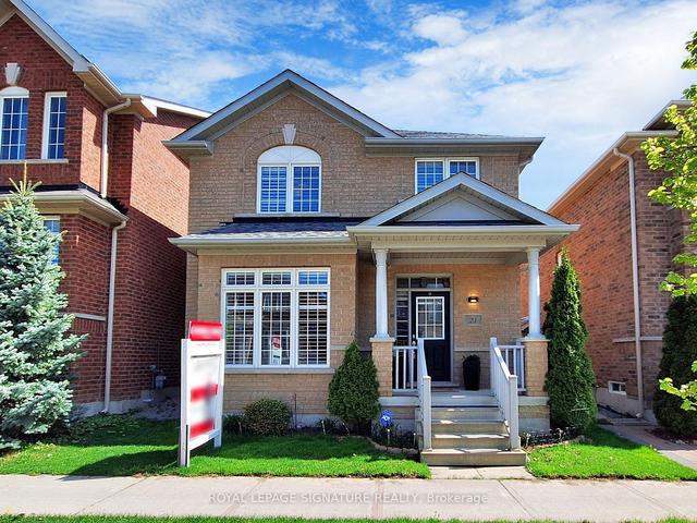 21 Honey Glen Ave, House detached with 3 bedrooms, 3 bathrooms and 3 parking in Markham ON | Image 1
