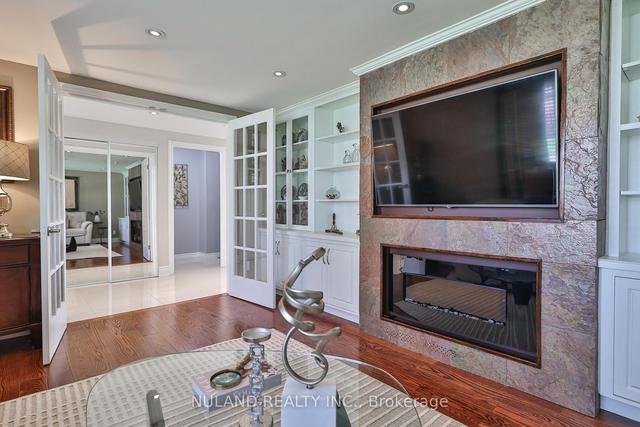 23 Glos Rd, House detached with 3 bedrooms, 3 bathrooms and 4 parking in Toronto ON | Image 38