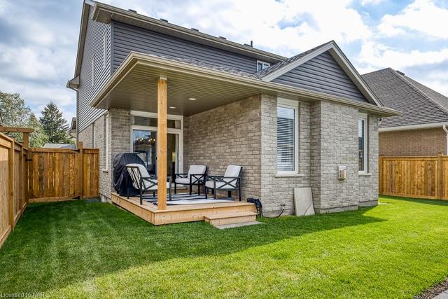 21 Lowrie Crescent, House detached with 5 bedrooms, 3 bathrooms and 4 parking in Tillsonburg ON | Image 44