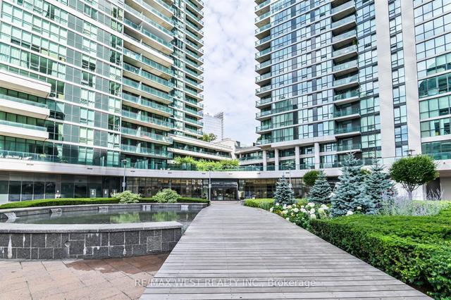 903 - 33 Bay St, Condo with 2 bedrooms, 2 bathrooms and 1 parking in Toronto ON | Image 19