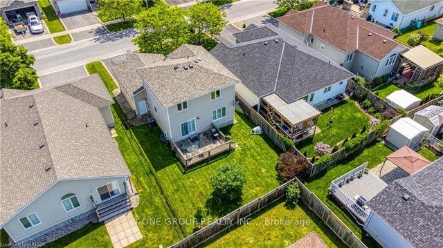 385 Morningside Dr, House detached with 3 bedrooms, 3 bathrooms and 6 parking in Kingston ON | Image 29
