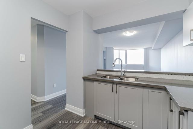 1109 - 236 Albion Rd, Condo with 2 bedrooms, 1 bathrooms and 1 parking in Toronto ON | Image 30