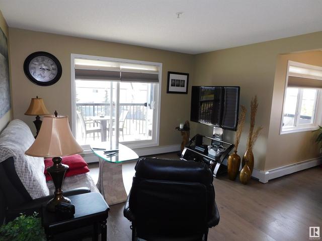 302 - 5951 165 Ave Nw, Condo with 2 bedrooms, 2 bathrooms and null parking in Edmonton AB | Image 8