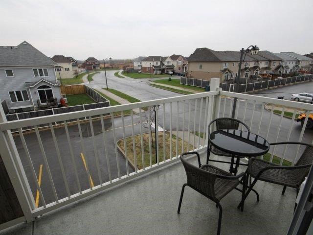 814 Lakeridge Dr, Townhouse with 2 bedrooms, 3 bathrooms and 2 parking in Ottawa ON | Image 19