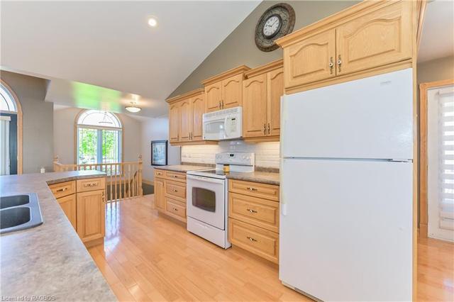 411317 Southgate Sideroad 41, House detached with 3 bedrooms, 2 bathrooms and 14 parking in Southgate ON | Image 5