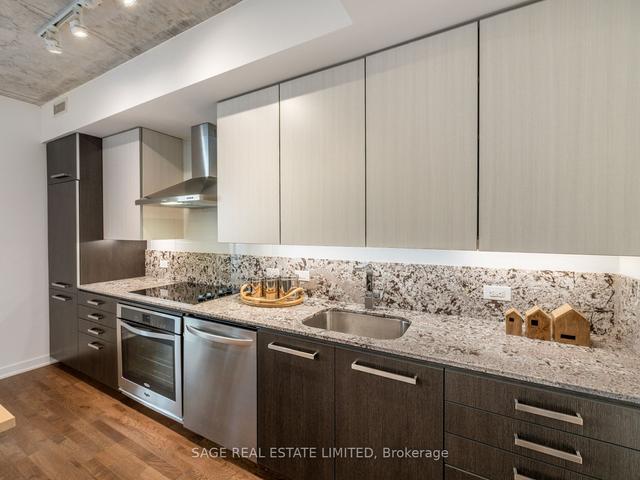 21 Beverley St, Townhouse with 3 bedrooms, 3 bathrooms and 0 parking in Toronto ON | Image 21