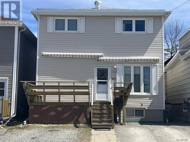 100 Spruce St N, House detached with 3 bedrooms, 1 bathrooms and null parking in Timmins ON | Image 1