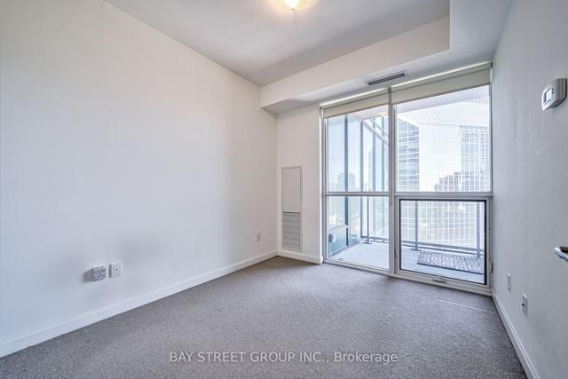 2208 - 11 Bogert Ave, Condo with 2 bedrooms, 2 bathrooms and 1 parking in Toronto ON | Image 32