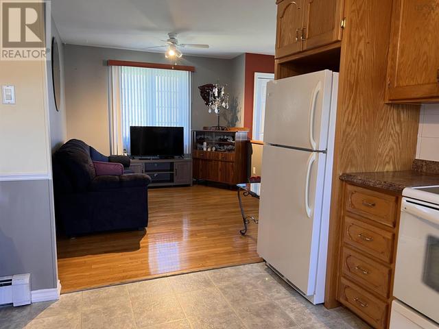 111 North St, House detached with 2 bedrooms, 1 bathrooms and null parking in Cape Breton NS | Image 5