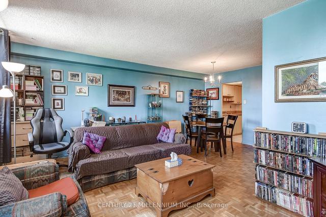 215 - 4 Lisa St, Condo with 2 bedrooms, 1 bathrooms and 2 parking in Brampton ON | Image 11