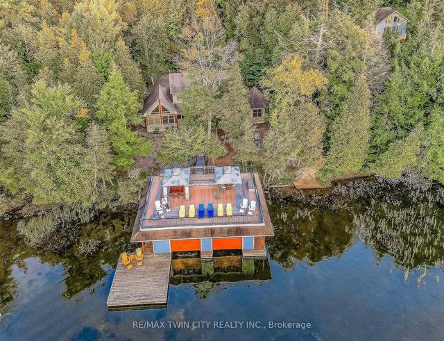 1347 Rosseau Rd, House detached with 5 bedrooms, 4 bathrooms and 5 parking in Muskoka Lakes ON | Image 1