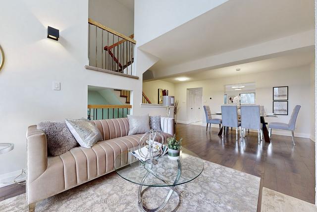 30 English Ivyway, Townhouse with 2 bedrooms, 3 bathrooms and 2 parking in Toronto ON | Image 30