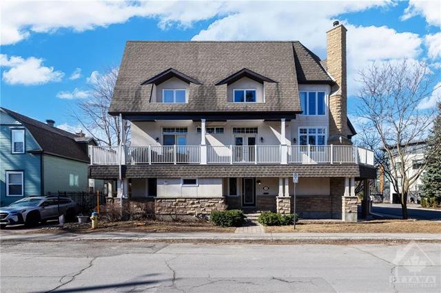 50 Concord St N, Townhouse with 3 bedrooms, 2 bathrooms and 2 parking in Ottawa ON | Image 3