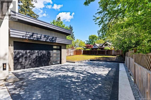 10291 West Saanich Rd, House detached with 3 bedrooms, 3 bathrooms and 2 parking in North Saanich BC | Image 55