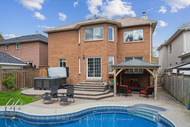 1102 Wildrose Cres, House detached with 4 bedrooms, 4 bathrooms and 4 parking in Pickering ON | Image 25