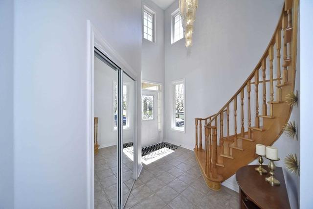 7 Taro Ct, House detached with 4 bedrooms, 4 bathrooms and 6 parking in Richmond Hill ON | Image 12