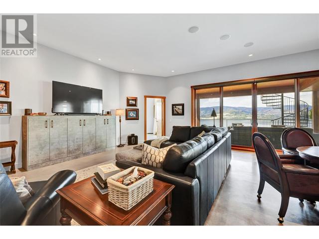 414 Okaview Rd, House detached with 6 bedrooms, 4 bathrooms and 7 parking in Kelowna BC | Image 63