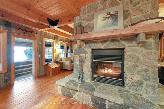 43 Sugarbush Trail, House detached with 4 bedrooms, 3 bathrooms and 4 parking in Kawartha Lakes ON | Image 2