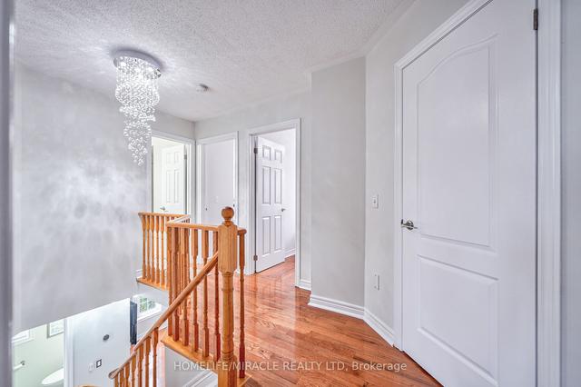 229 Williamson Rd, House detached with 3 bedrooms, 3 bathrooms and 3 parking in Markham ON | Image 13