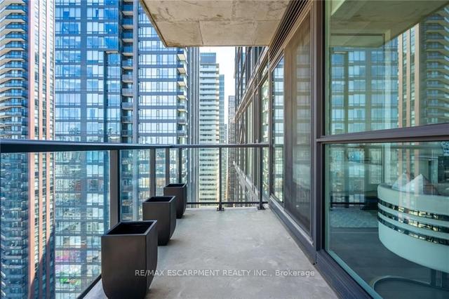 3009 - 290 Adelaide St W, Condo with 1 bedrooms, 1 bathrooms and 0 parking in Toronto ON | Image 27