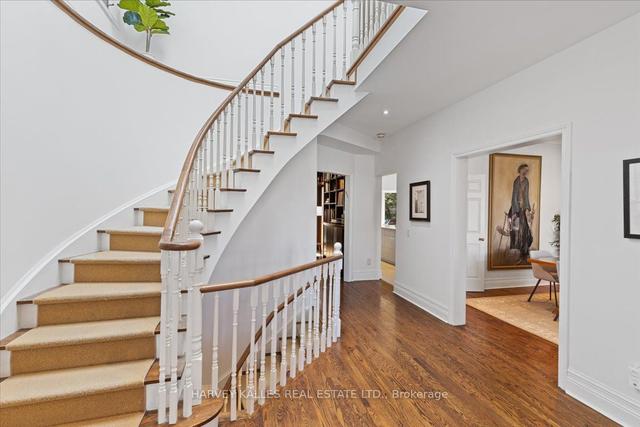 617 Castlefield Ave, House detached with 4 bedrooms, 4 bathrooms and 5 parking in Toronto ON | Image 36