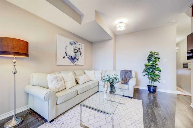 38 Orca Dr, House attached with 3 bedrooms, 3 bathrooms and 2 parking in Markham ON | Image 37