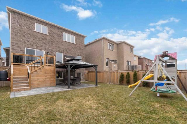 30 Romanelli Cres, House detached with 4 bedrooms, 4 bathrooms and 4 parking in Bradford West Gwillimbury ON | Image 31