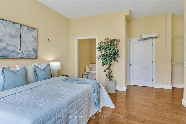 23 Brinton Dr, Condo with 2 bedrooms, 2 bathrooms and 2 parking in Peterborough ON | Image 8