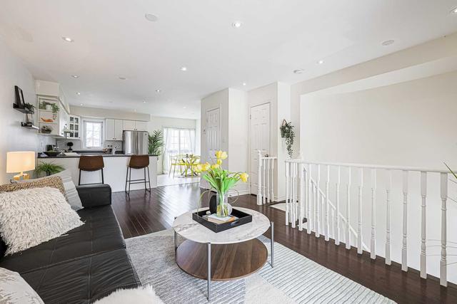 114 Trudelle St, Townhouse with 3 bedrooms, 2 bathrooms and 1 parking in Toronto ON | Image 36
